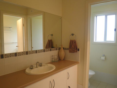 The Haven - Island Beach - Accommodation Main Beach 13