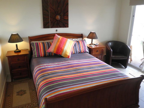 The Haven - Island Beach - Accommodation Main Beach 8