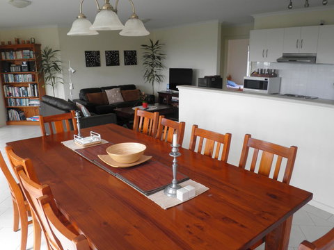 The Haven - Island Beach - Accommodation Main Beach 2