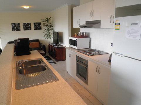The Haven - Island Beach - Accommodation Main Beach 3