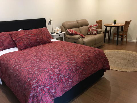 Hahndorf Oak Tree Cottages - Accommodation Main Beach 18