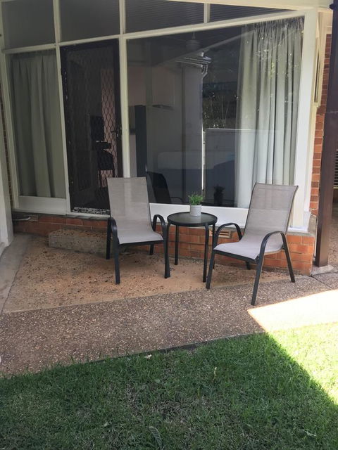 OCEAN BREEZE MOTEL - Accommodation Main Beach 5