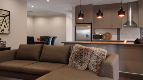 Casavino Luxury Villa - Accommodation Main Beach 27