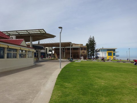 Selene Holiday Apartment @West Beach - Accommodation Main Beach 28