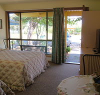 Milang Lakes Motel - Accommodation Main Beach