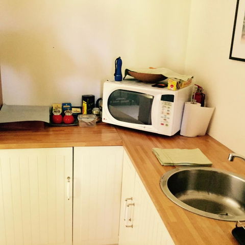 STUDIO ECHUNGA Adelaide Hills - Accommodation Main Beach 11