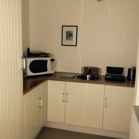 STUDIO ECHUNGA Adelaide Hills - Accommodation Main Beach 12