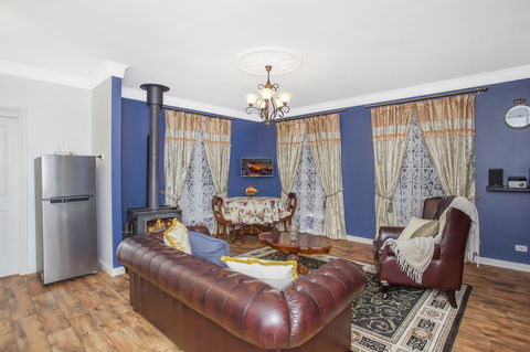 Hahndorf House B&B - Accommodation Main Beach 4