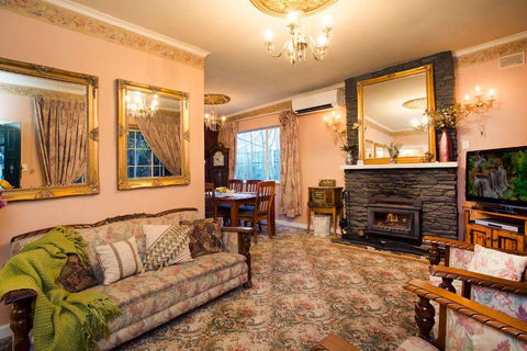 Hahndorf House B&B - Accommodation Main Beach 16