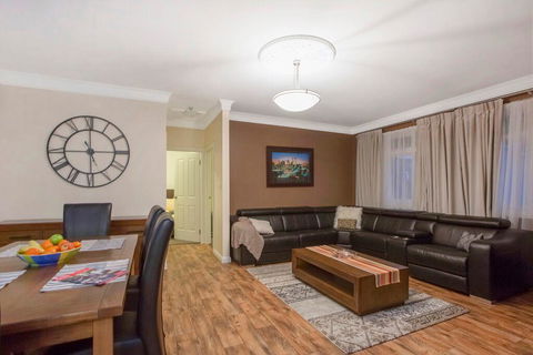 Hahndorf House B&B - Accommodation Main Beach 1