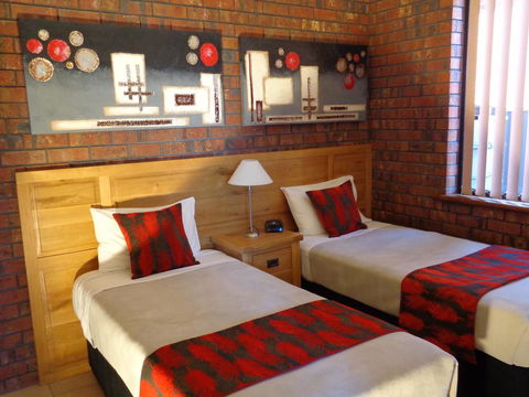Glenelg Gateway Apartments - Accommodation Main Beach 1