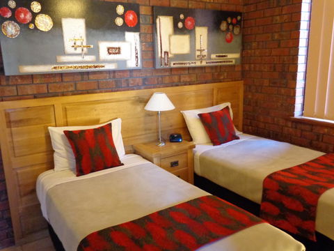 Glenelg Gateway Apartments - Accommodation Main Beach 8