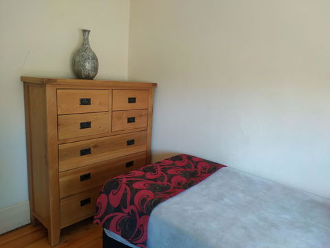 Glenelg Gateway Apartments - Accommodation Main Beach 3