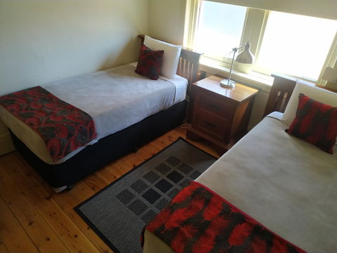 Glenelg Gateway Apartments - Accommodation Main Beach 4