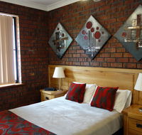 Glenelg Gateway Apartments - Accommodation Main Beach