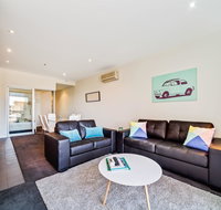 York Apartments - Accommodation Main Beach