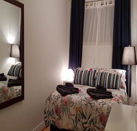Unit in Marion - Accommodation Main Beach