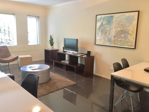 Adelaide DressCircle Apartments - Archer Street - Accommodation Main Beach 12