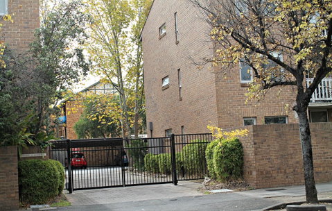 Adelaide DressCircle Apartments - Archer Street - Accommodation Main Beach 24