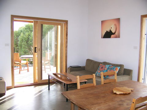 Mallee Bark Retreat - Accommodation Main Beach 9
