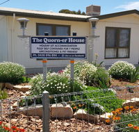 The Quorn-er House - Accommodation Main Beach