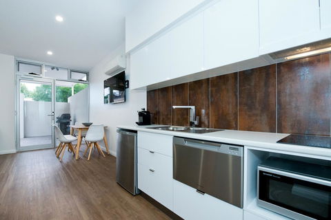 Loxton Courthouse Apartments - Accommodation Main Beach 19