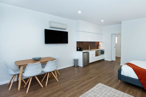 Loxton Courthouse Apartments - Accommodation Main Beach 17