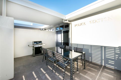 Loxton Courthouse Apartments - Accommodation Main Beach 22