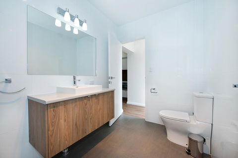 Loxton Courthouse Apartments - Accommodation Main Beach 14