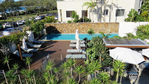 Bayview Beachfront Apartments, In Town Right On The Beach - Accommodation Main Beach 20