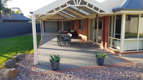 Aldinga Beach Overnighter Or Getaway Home - Accommodation Main Beach 1
