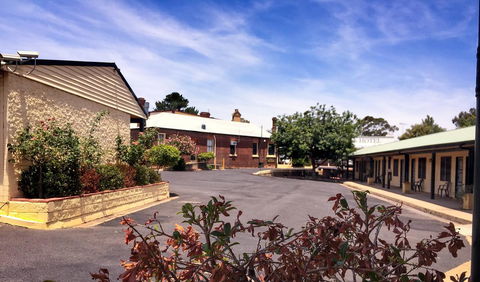 Ten Dollar Town Motel - Accommodation Main Beach 21