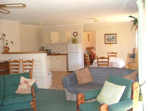 Taralee Orchards - Accommodation Main Beach 8