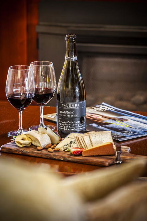 Angaston Saleyards Luxury Accommodation - Accommodation Main Beach 12