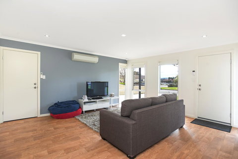 'Hope House' - Encounter Bay - Accommodation Main Beach 11