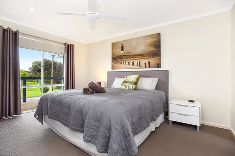 'Hope House' - Encounter Bay - Accommodation Main Beach 12