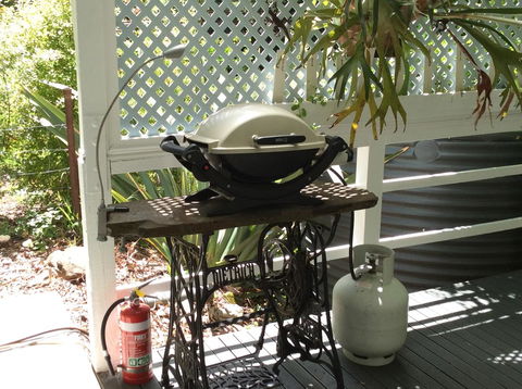 Aldgate Valley Bed And Breakfast - Accommodation Main Beach 26