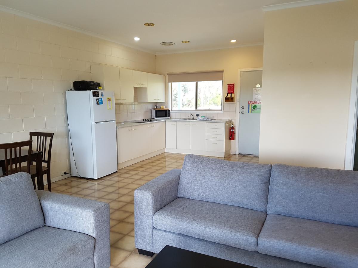 Marion Bay SA Accommodation Main Beach