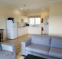 Marion Bay Holiday Villas - Accommodation Main Beach