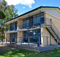 Longbeach Apartments - Accommodation Main Beach