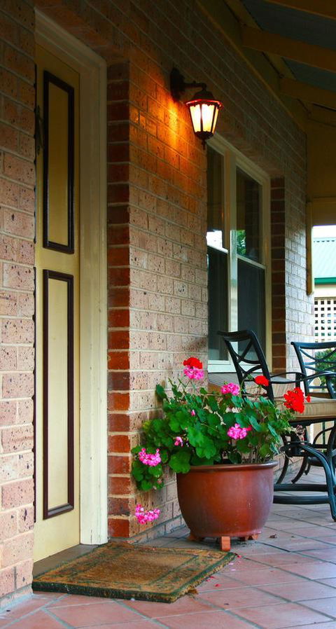 Oats Cottage - Accommodation Main Beach 8