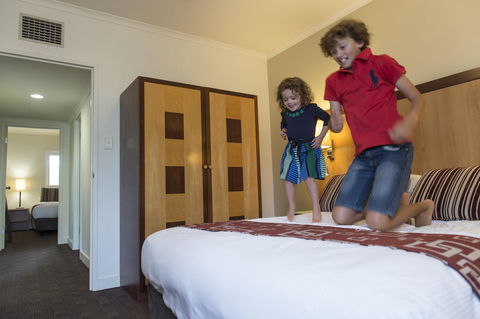 Novotel Barossa Valley Resort - Accommodation Main Beach 29