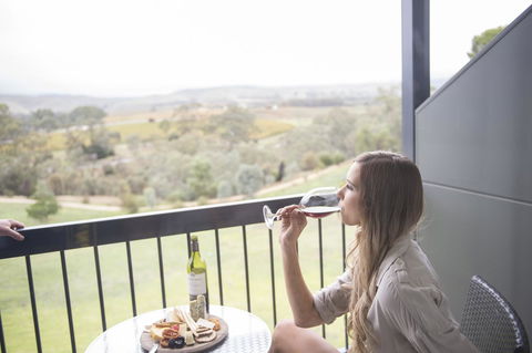 Novotel Barossa Valley Resort - Accommodation Main Beach 26