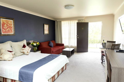 Bathurst Motor Inn - Accommodation Main Beach 1