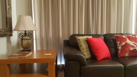 Jacaranda Homestay - Accommodation Main Beach 6