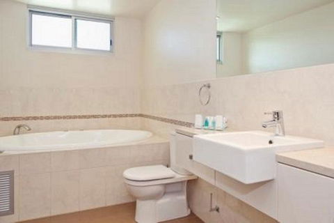 Port Lincoln Hotel - Accommodation Main Beach 1