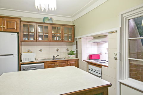 Vineyard Cottage BnB - Accommodation Main Beach 19