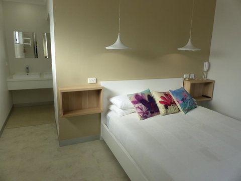 Great Northern Lodge - Accommodation Main Beach 0