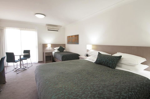 Loxton Community Hotel Motel - Accommodation Main Beach 8