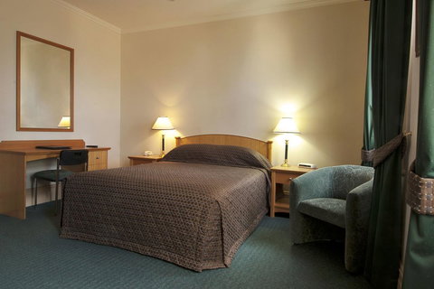 Loxton Community Hotel Motel - Accommodation Main Beach 28